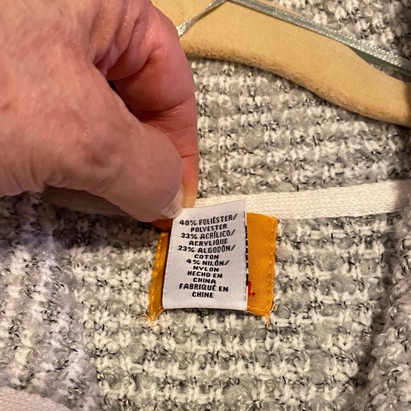 Ruby Rd. Textured Gray and White Sweater - Picture 6 of 6